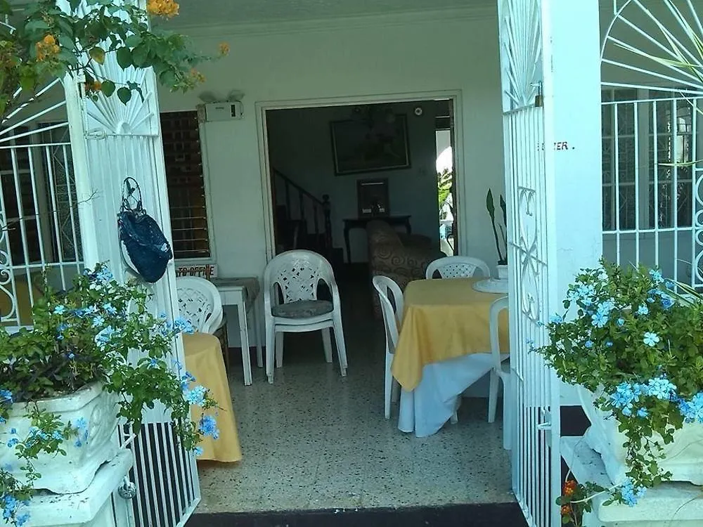 Lodge Hunters Rest Villa Tower Isle Τζαμάικα