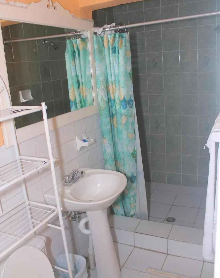 Hunters Rest Villa Tower Isle Lodge